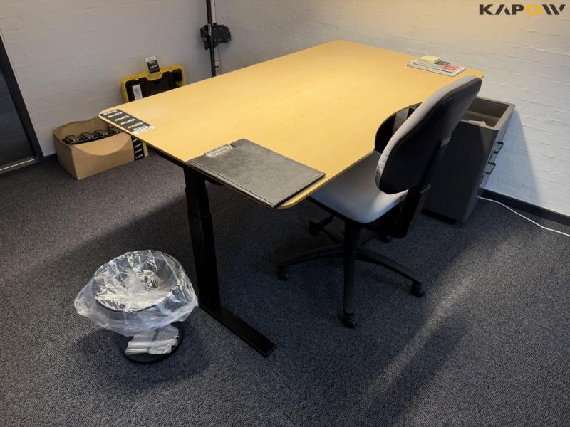 Office 3