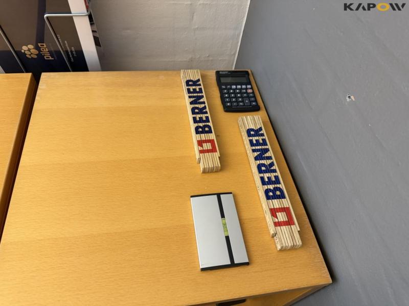 Office furniture 7