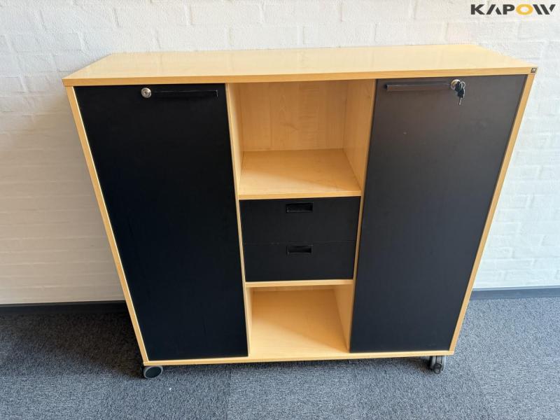 Office furniture 19