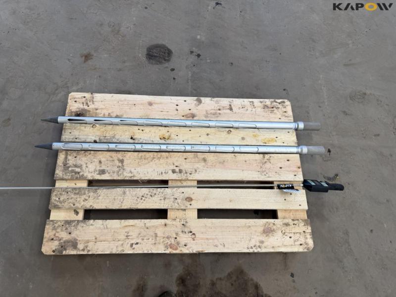 Grain temperature gauge and grain testing rod 4