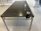 Heavy duty table with vise 2