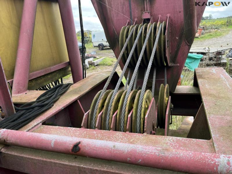 Krøll L-35E tower crane 22