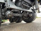 Hooklift truck 3 axles 24