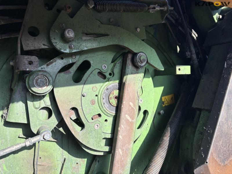 Krone Big Pack 1290 Big Ball Presses 34