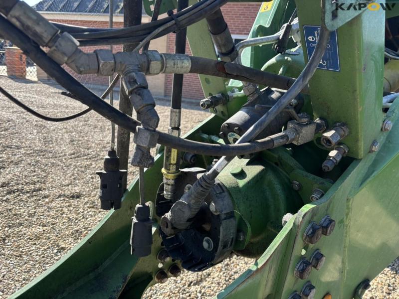 Krone Big Pack 1290 Big Ball Presses 11