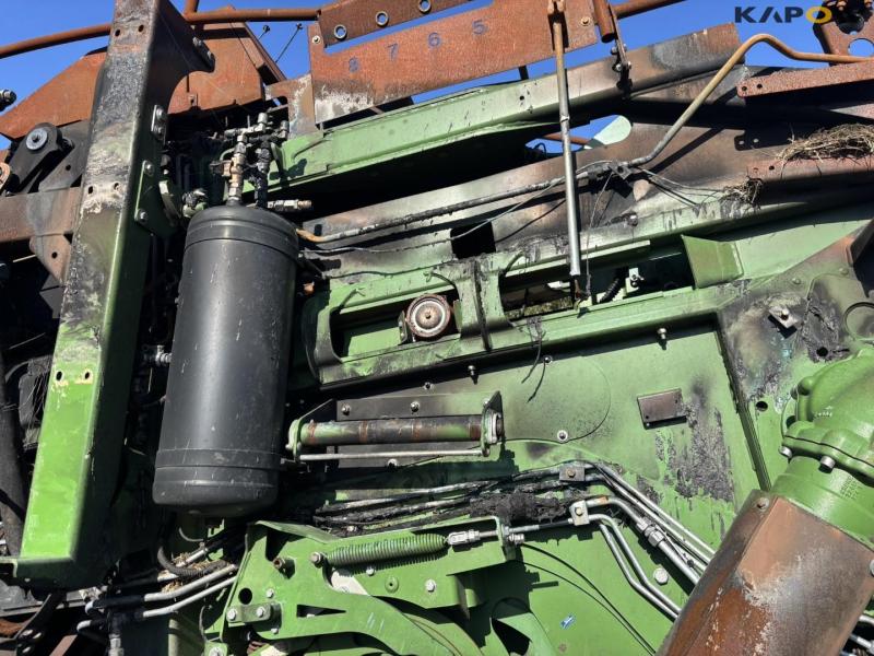 Krone Big Pack 1290 Big Ball Presses 31