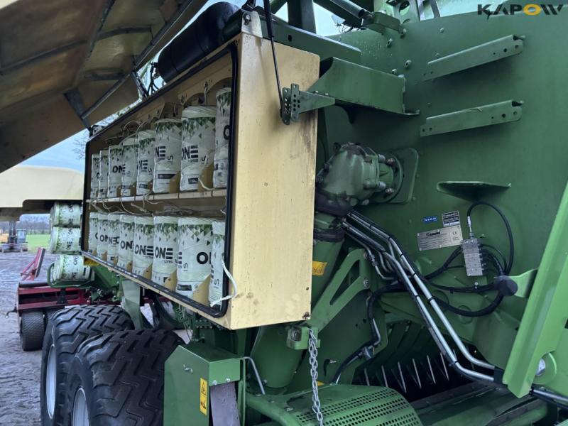 Krone Big Pack 4X4 baler with bale trailer 50