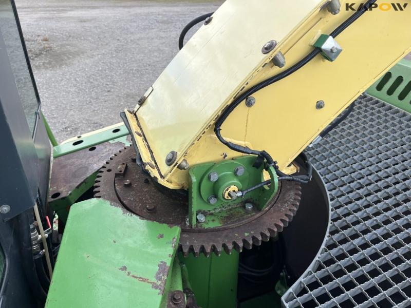 Krone Big X forager with pickup and 12 row corn header 43
