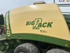Krone BigPack 890 XC baler 67