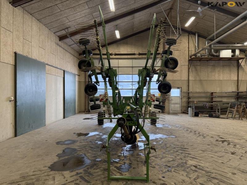 Krone Swadro 900 rake 2