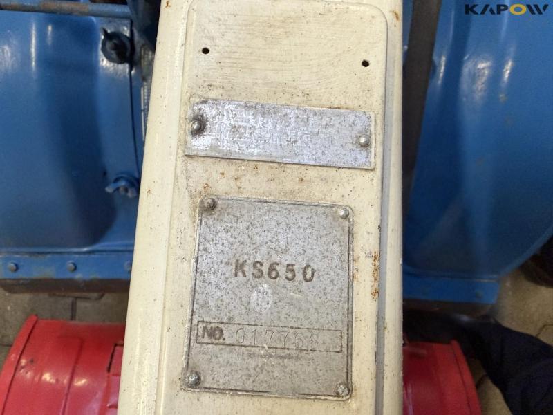 KS 650 tool carrier with cutter 29