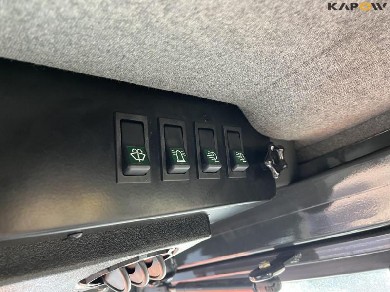 Kubota B2410 compact tractor with sweeper and salt spreader 38