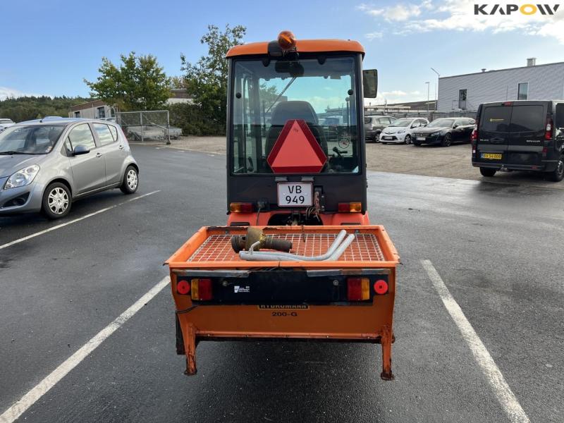 Kubota BX 2350 compact tractor with sweeper and salt spreader 6