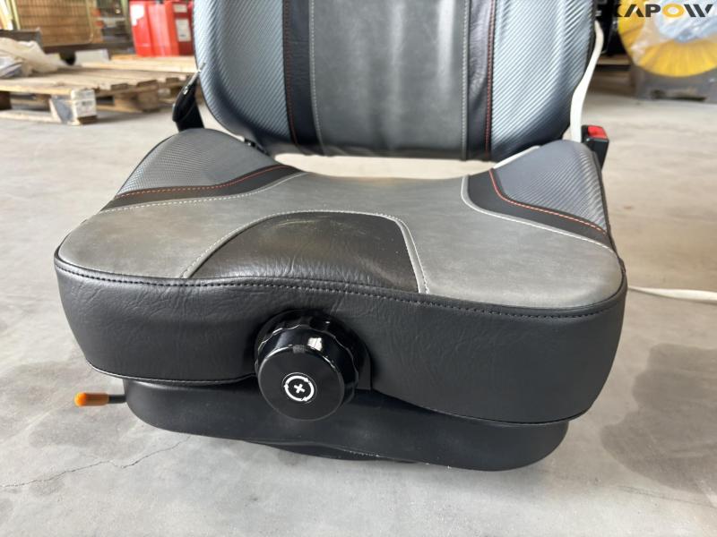 Kubota seats with armrests 2 pieces - new 9