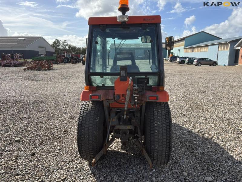 Kubota ST-30 C compact tractor 6