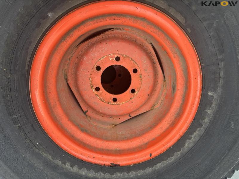 Kubota STV 35 4WD tractor 83