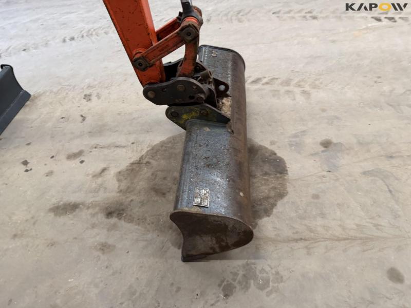 Kubota U27-4 mini excavator 13