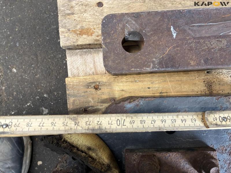 Ball hitch 15