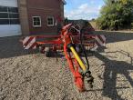 Kuhn GA 7822 rotary rake 2