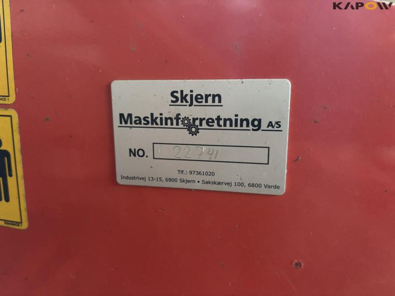 Kuhn GF 13012 DigiDrive tedder 14