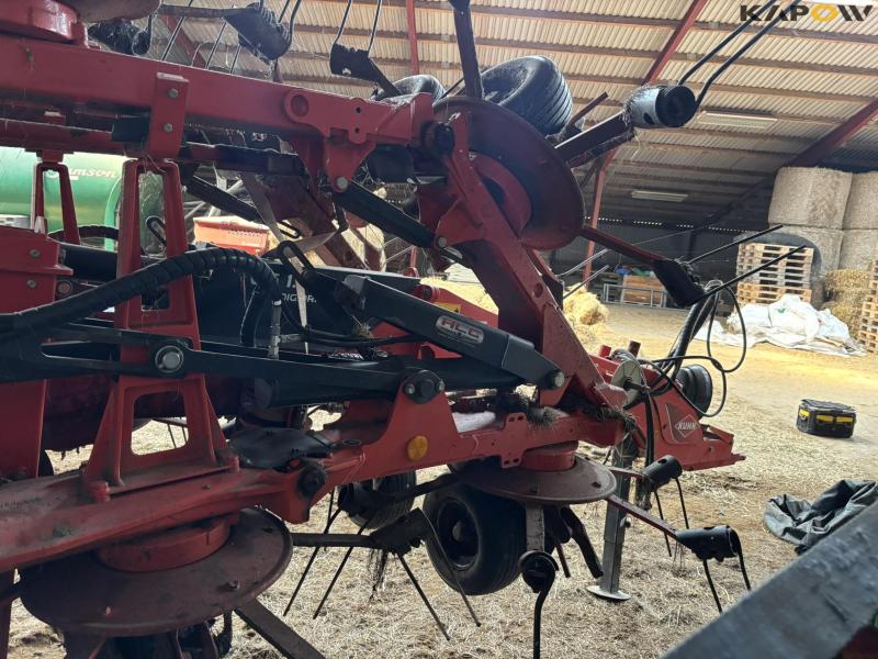Kuhn GF 13012 DigiDrive tedder 21