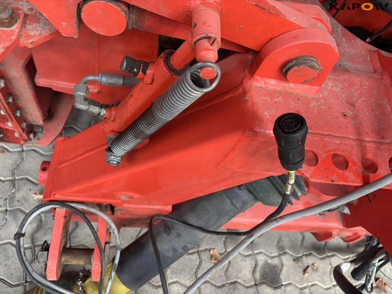 Kuhn HR6004 + TF1500 power harrow seeding set 6
