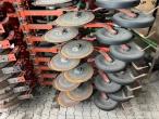 Kuhn HR6004 + TF1500 power harrow seeding set 38