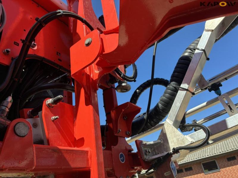 Kuhn metris 4102 sprayer 33
