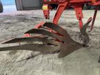 Kuhn multi-master 152 AV 2 furrow front plough 34