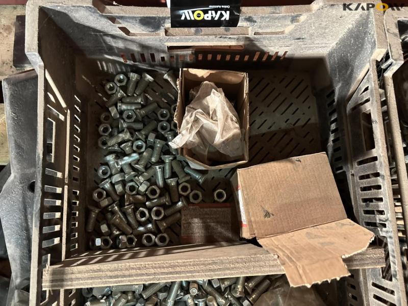 Kuhn wear parts for plow 11