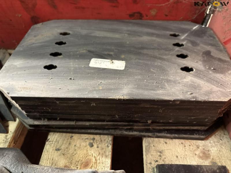 Kuhn wear parts for plow 15