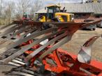 Kuhn Vari-Master 151 5 furrow plough 42