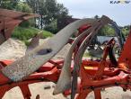 Kuhn Vari-Master 151 5 furrow reversible plough 19