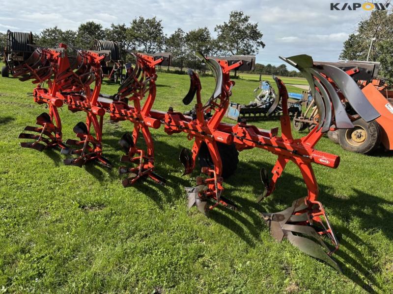 Kuhn Vari-Master 152 rake reversible plough 7