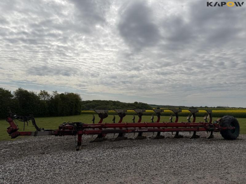 Kverneland 100-30 7 furrow reversible plough 8