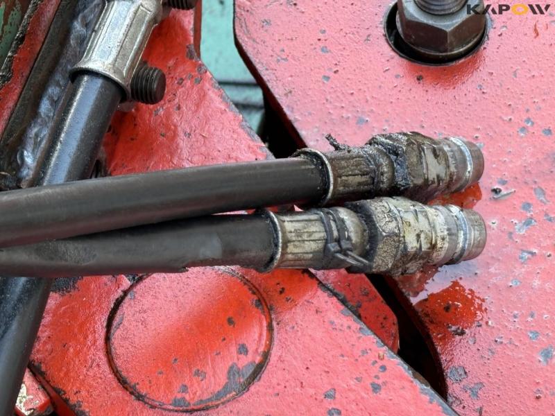 Kverneland 4-furrow EG85 reversible plow 18