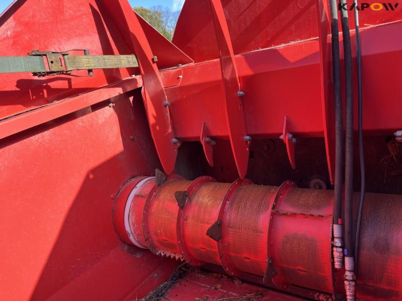 Kverneland 852 straw chopper 15