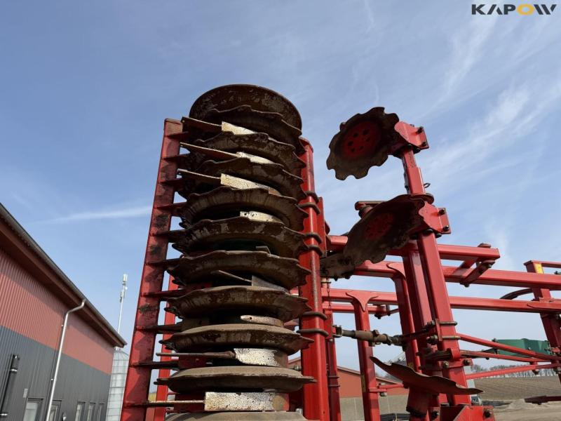 Kverneland CTC stubble harrow 31