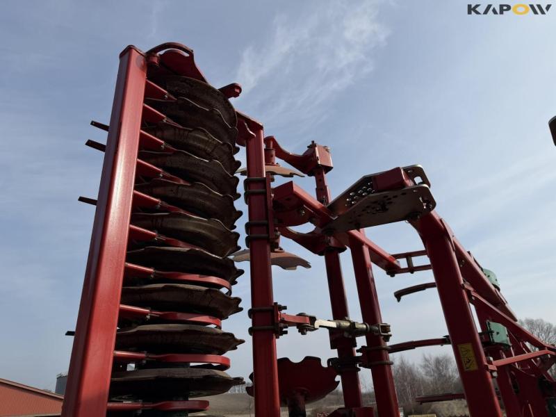 Kverneland CTC stubble harrow 36