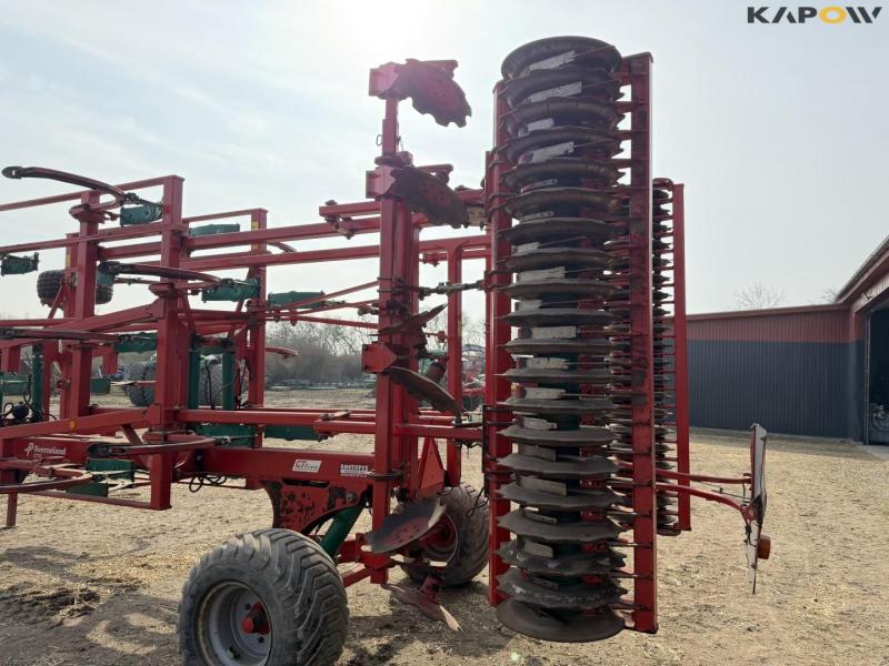 Kverneland CTC stubble harrow 38