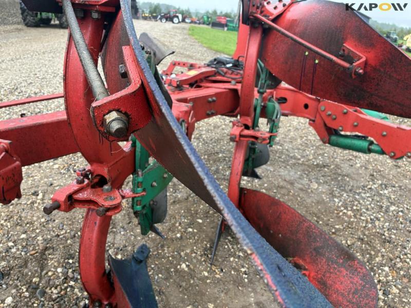 Kverneland EG 100-300 5 furrow plow with pakomat 27