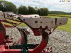 Kverneland EG100 furrow plough 22