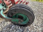 Kverneland EG100 furrow plough 48
