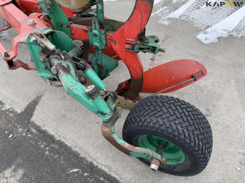 Kverneland EG85 plow 38