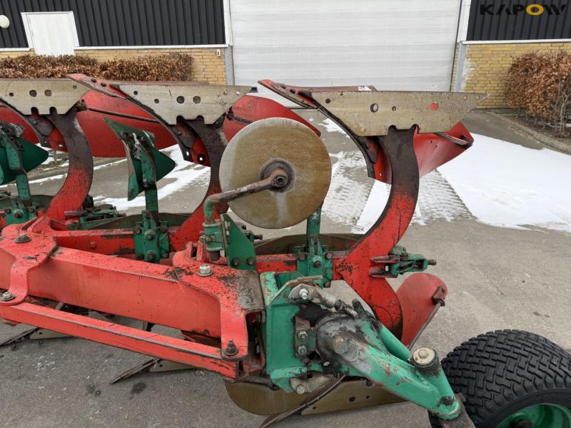 Kverneland EG85 plow 39