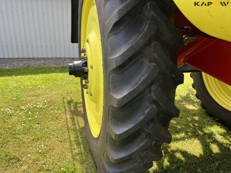 Kverneland iXtrack C50 with 24 meter boom 21
