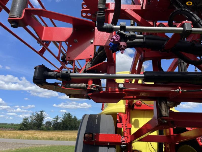 Kverneland iXtrack C50 with 24 meter boom 27