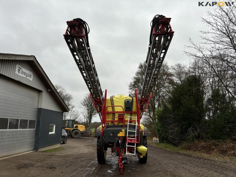 Kverneland IXtrack C60 sprayer 2