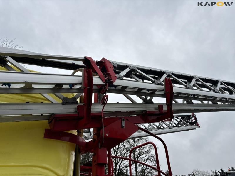 Kverneland IXtrack C60 sprayer 45