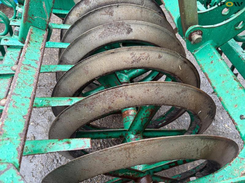 Kverneland LD 100 reversible plow with Packomat S  19